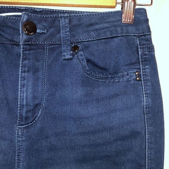Seven7 Size 4 High Rise Skinny Dark Wash Jeans - Picture 9 of 16